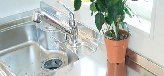 キッチンの蛇口・水漏れ修理